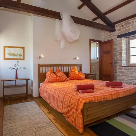 Villa Terra Rossa *